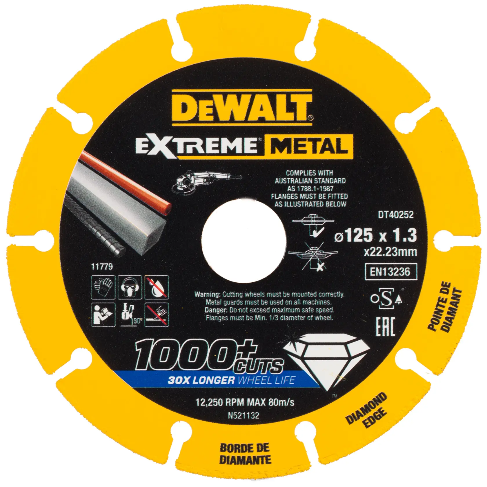 Un disco de corte DEWALT Extreme Metal con borde de diamante, modelo DT40252. El disco es amarillo y negro, indicado para corte de metal, diámetro de 125 mm, grosor de 1,3 mm y orificio de 22,23 mm. Promociona '1000+ cortes' y '30x más vida útil'. Se ven varios iconos de seguridad y uso.