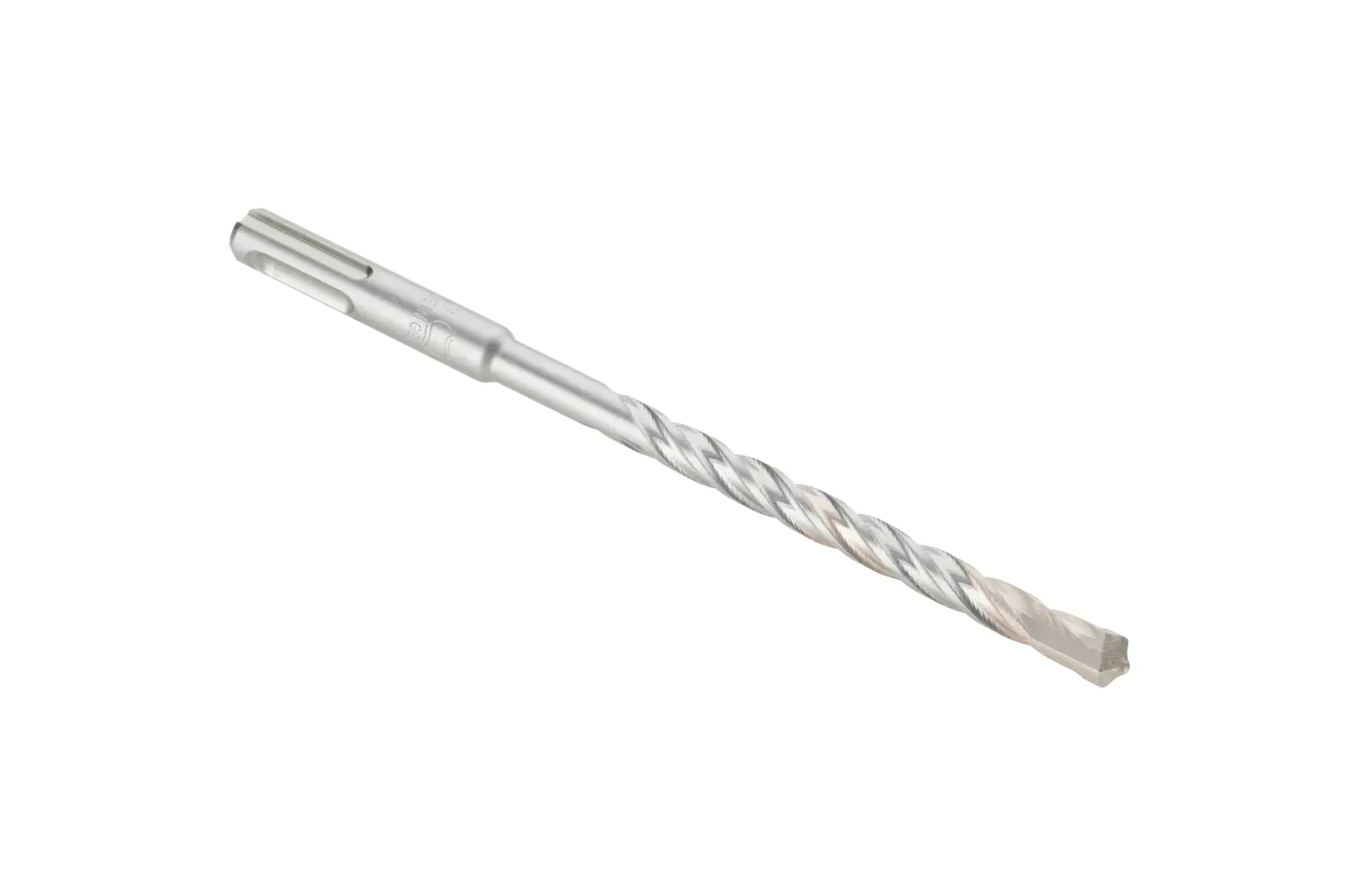 Ein einzelner SDS-plus Steinbohrer aus Metall mit Spirale und Schneidspitze auf weißem Hintergrund.