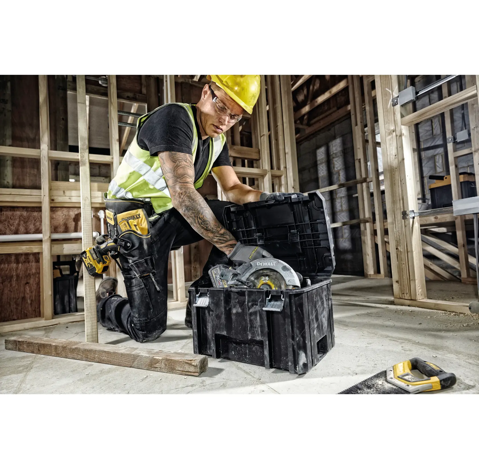 TSTAK™ VI Tiefe Werkzeugbox 23L, 30kg